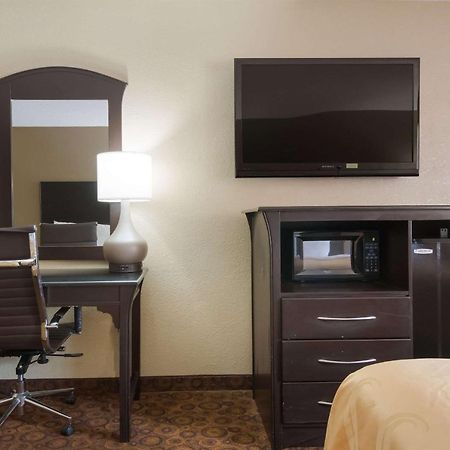 Quality Inn Магнолия Экстерьер фото